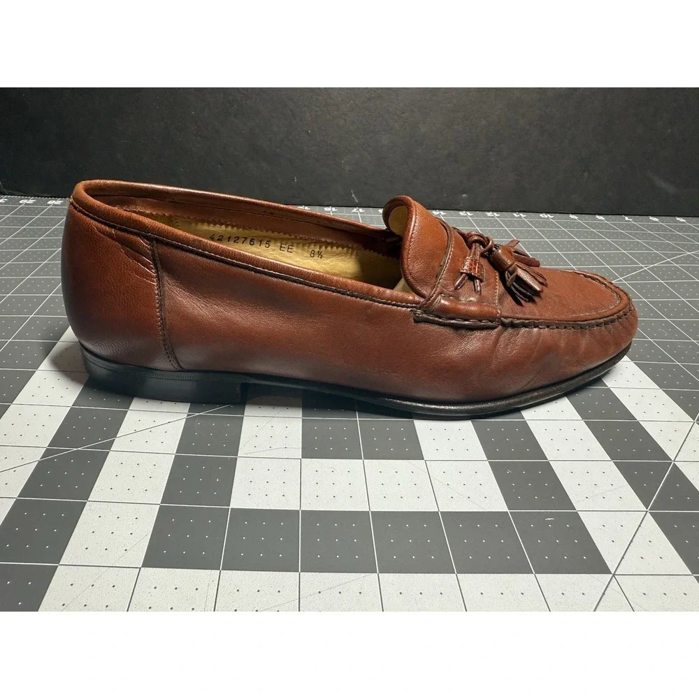 Santoni front back its